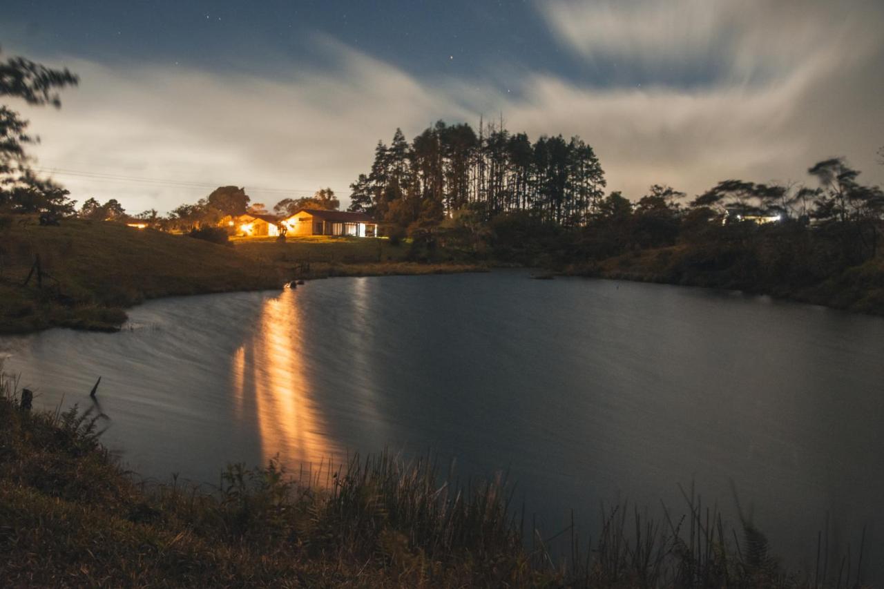 Готель Termales Del Bosque & Hot Springs La Marina Екстер'єр фото